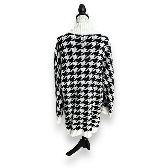 Torrid Black White Houndstooth Shawl Cardigan Plus Size 1X - Picture 4 of 8